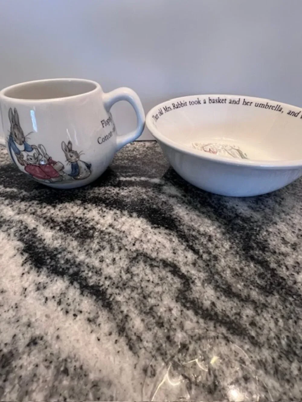 Wedgwood nursery set mug and bowl Beatrix Potter's Peter Rabbit‎